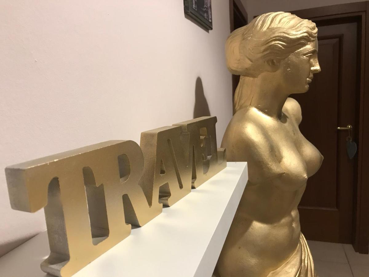 Affittacamere Home&Stazione Bologna Bagian luar foto