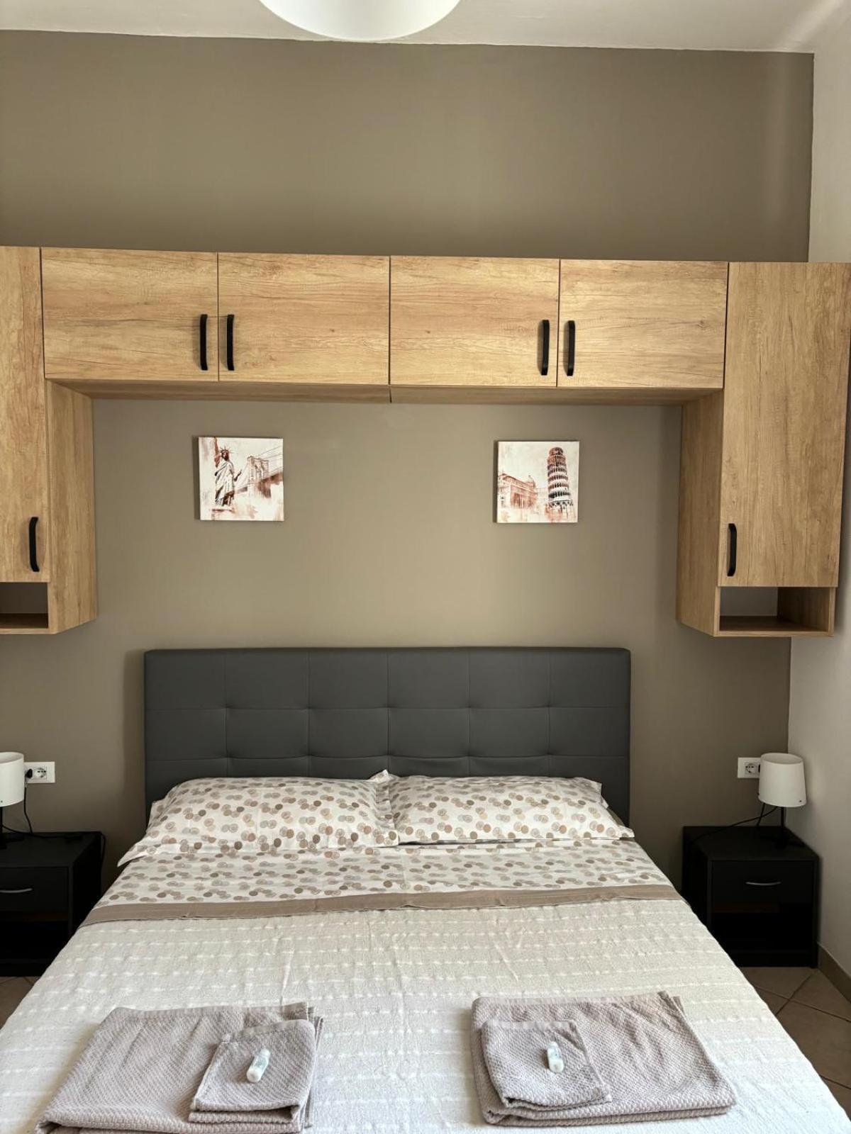 Affittacamere Home&Stazione Bologna Bagian luar foto