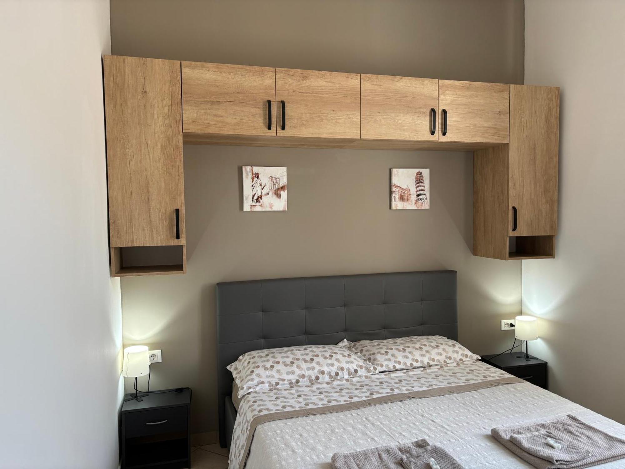 Affittacamere Home&Stazione Bologna Bagian luar foto