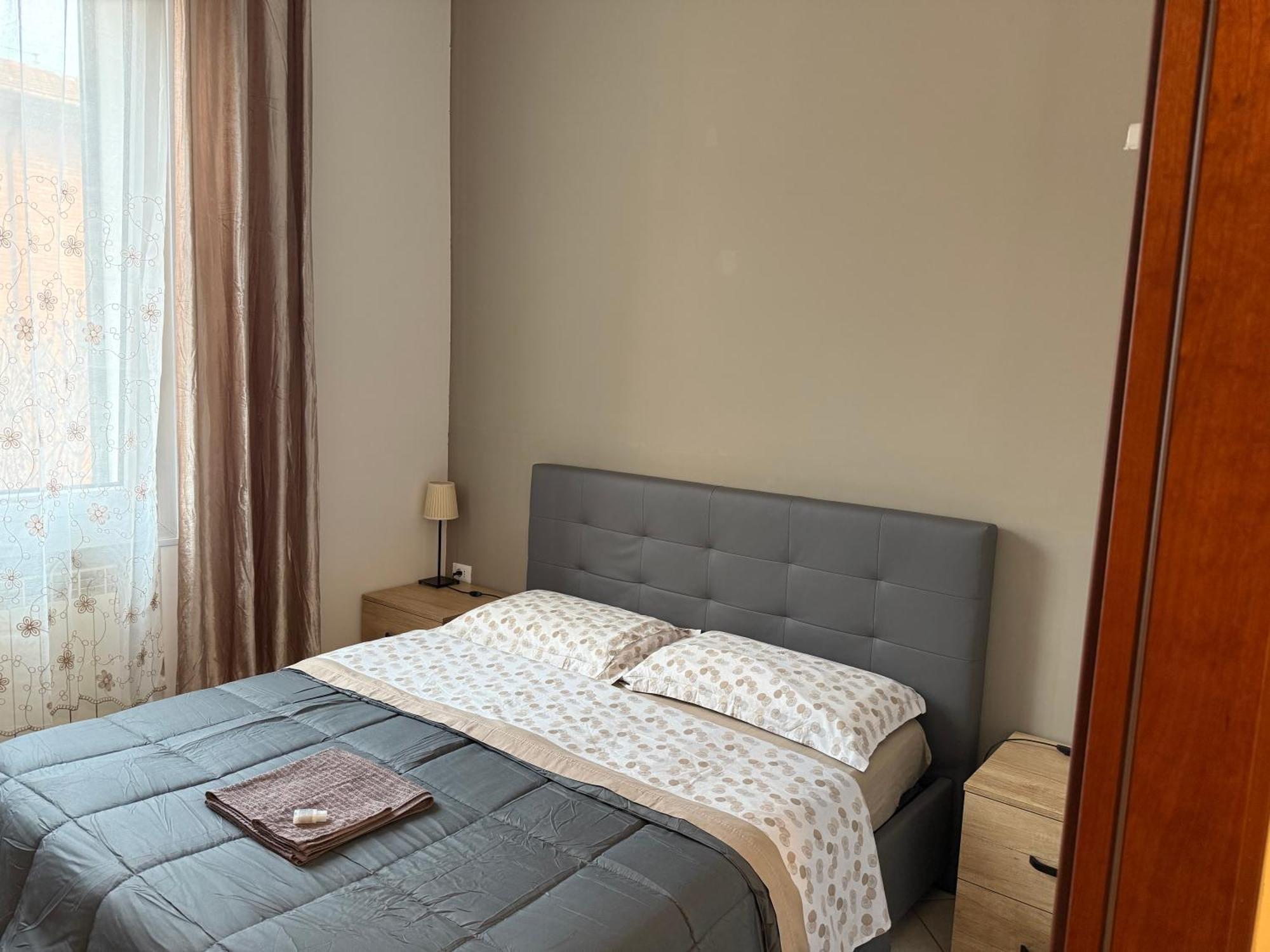 Affittacamere Home&Stazione Bologna Bagian luar foto